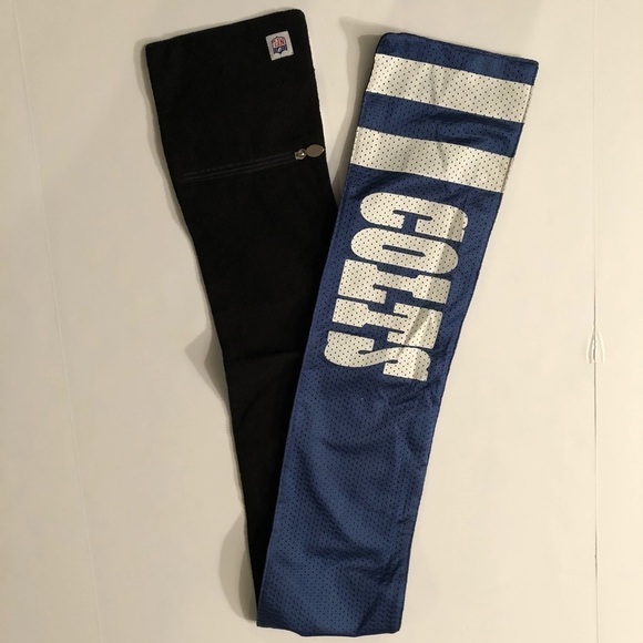 NFL Other - Colts Scarf With Zipper Pocket
